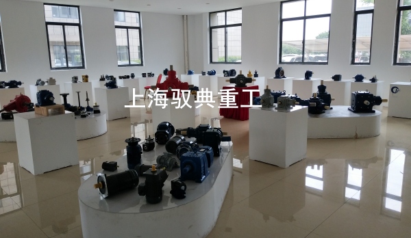 絲杠升降機2-3天發貨,馭典重工貨期短、快,成為減速機行業標桿